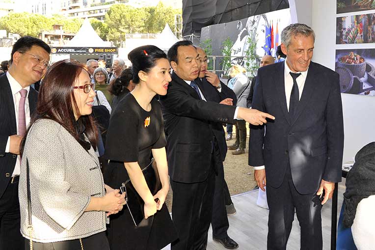 Sur le Fise 2016, Philippe Saurel a accueilli le Maire de Chengdu et une délégation, afin de renouveler les accords de jumelage entre les deux Villes.
